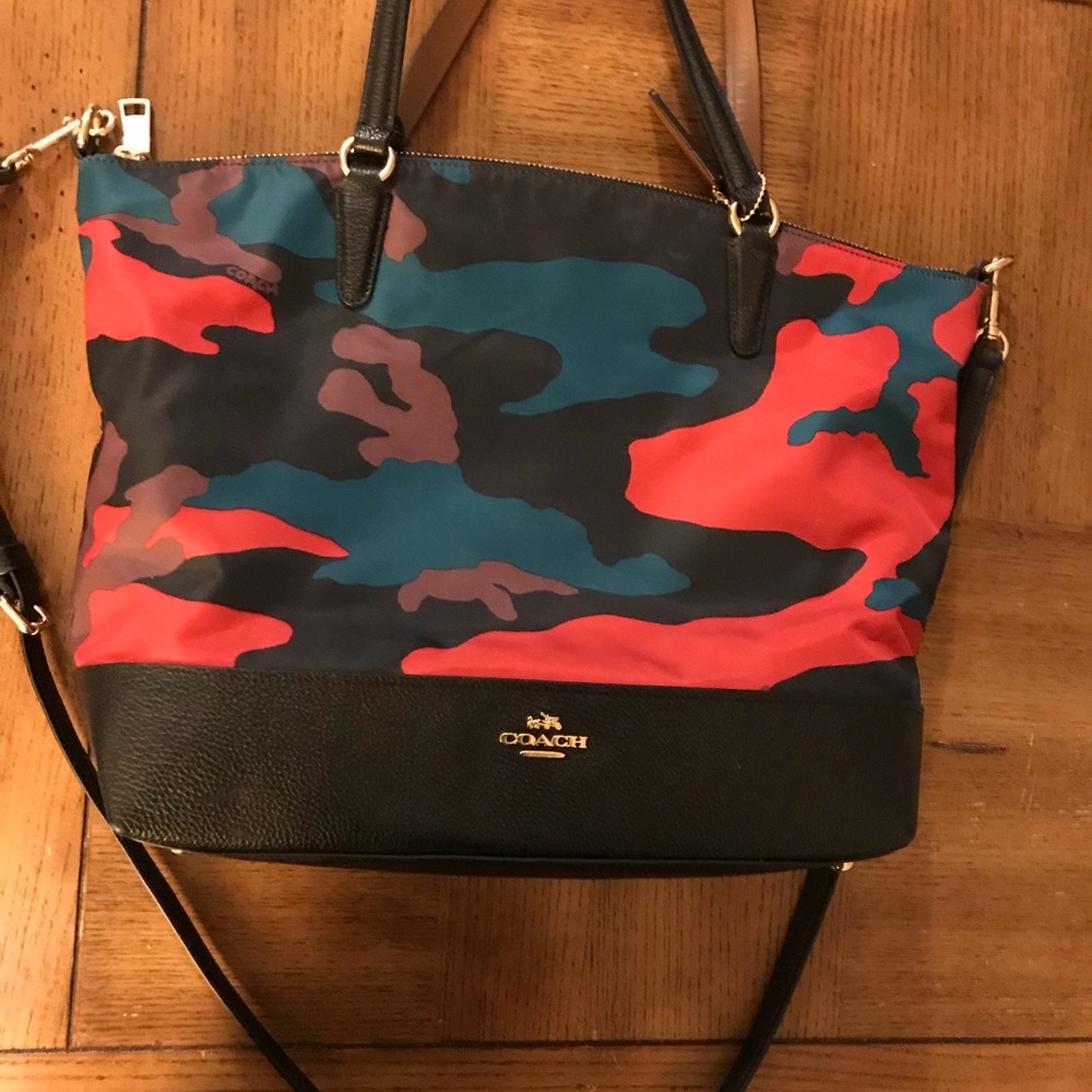 Coach Camo Tote/crossbody
